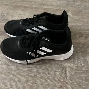 Adidas shoes size 2US